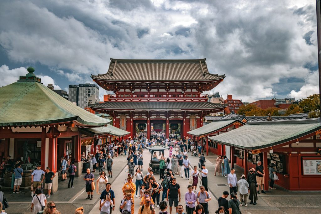 Senso-ji Temple, Must-Visit Tourist Attractions in Tokyo