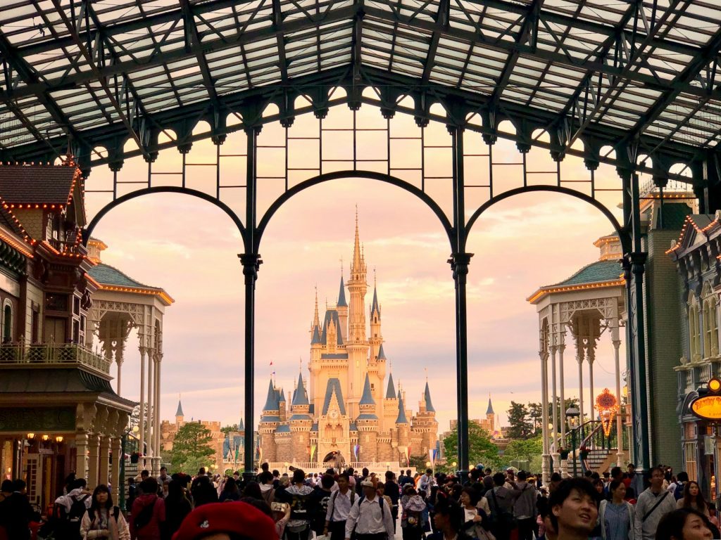 Tokyo Disneyland and DisneySea, Must-Visit Tourist Attractions in Tokyo