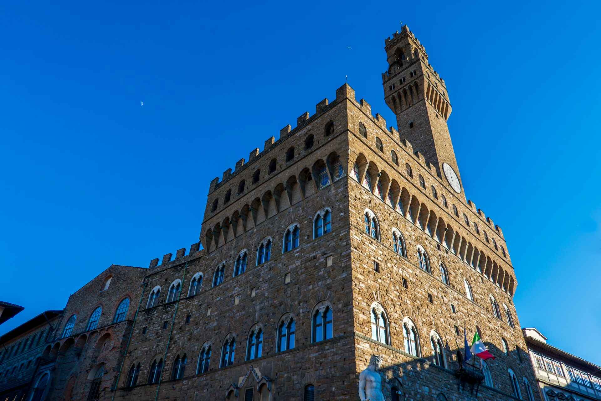 Palazzo Vecchio, discover Florence tourist destinations