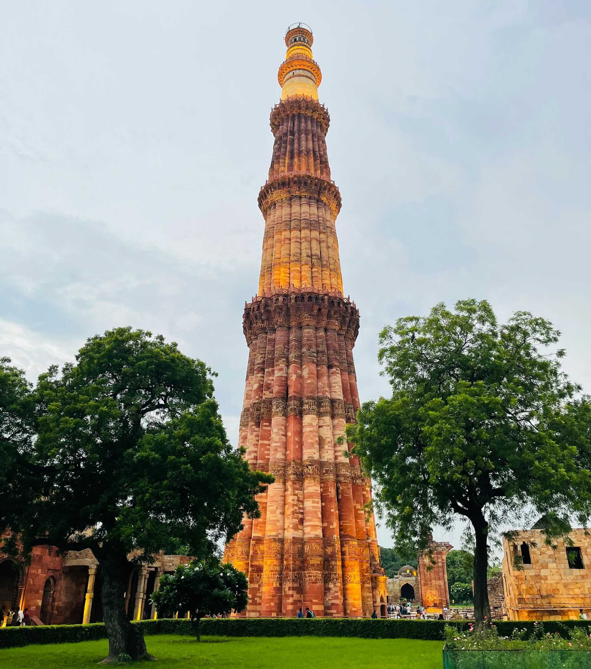 Qutub Minar, Top tourist spots in Delhi